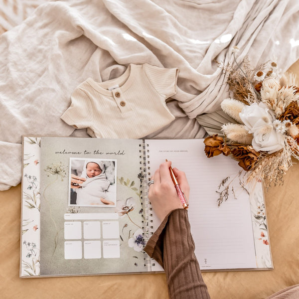 Fleur - Baby Memory Book - Peachly USA