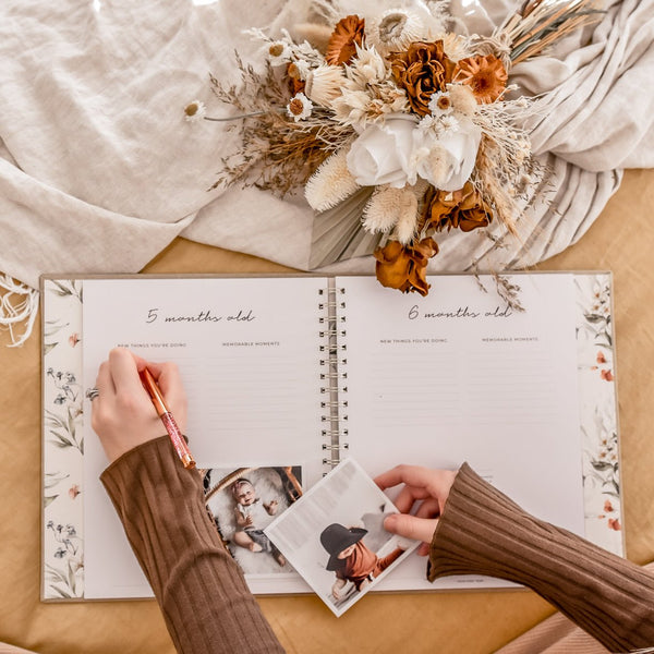 Fleur - Baby Memory Book - Peachly USA