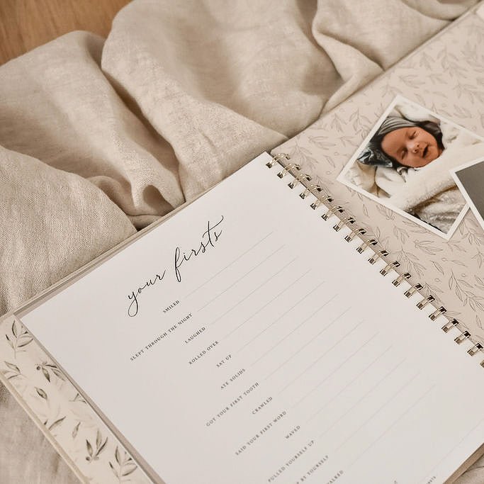 Olive - Baby Memory Book - Peachly USA